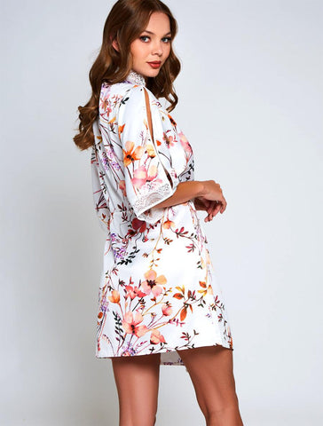 Lace in Full Bloom Robe